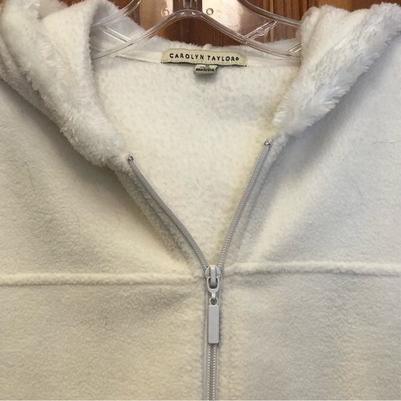 Carolyn Taylor/White Fleece /zipper jacket / hood/ pockets / Size M / - Picture 6 of 11